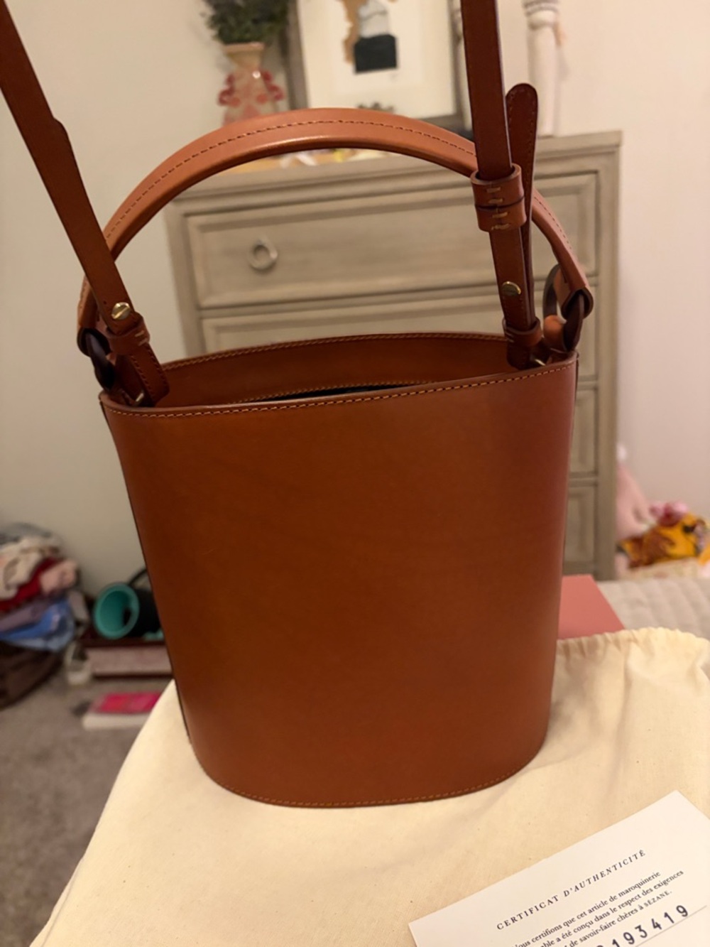 NEW IN BOX SEZANE Tan Leather Bucket Bag - Picture 4 of 8